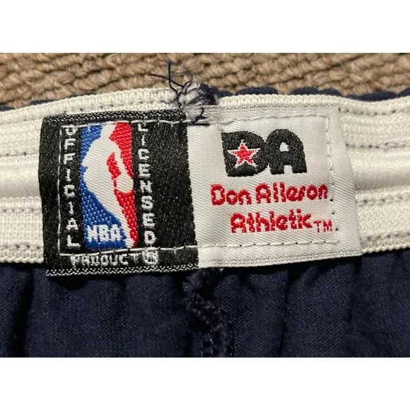 Vintage 90s Mens XL Houston Rockets NBA Basketball Athletic Drawstring Shorts